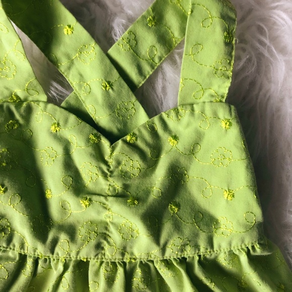 Green Peplum Top - Picture 2 of 6